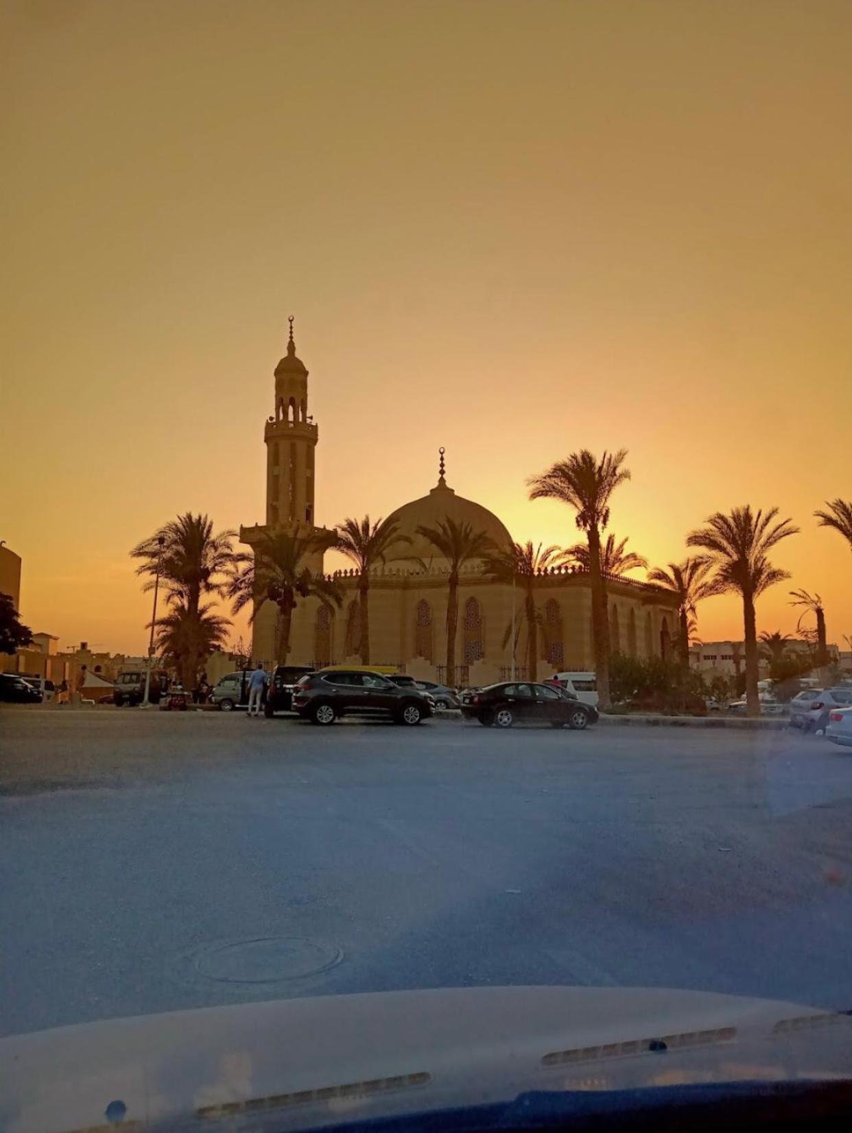 شقة استديو للايجار يطل على شارع التسعين الشمالي القاهرة المظهر الخارجي الصورة